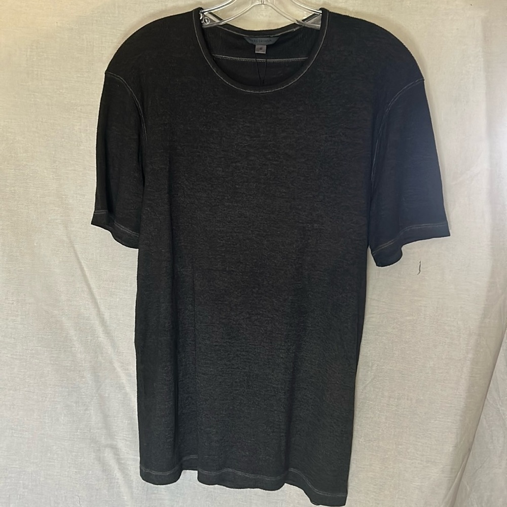 New John Varvatos beautiful Grey ribbed t-shirt all Cotton white stitching trim.